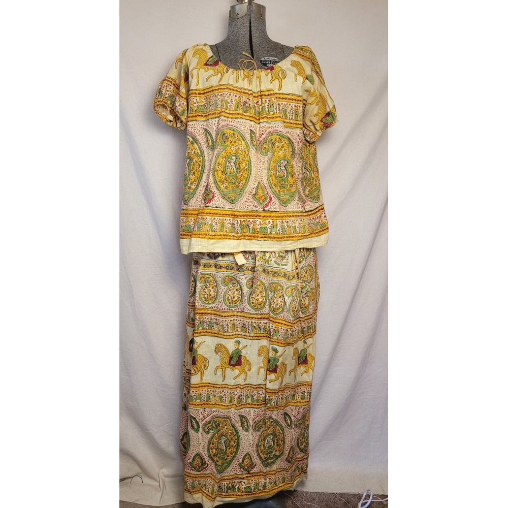 Vintage 60s Indian Paisly Horse Print Yellow Antique Wrap Skirt And Top Set Boho